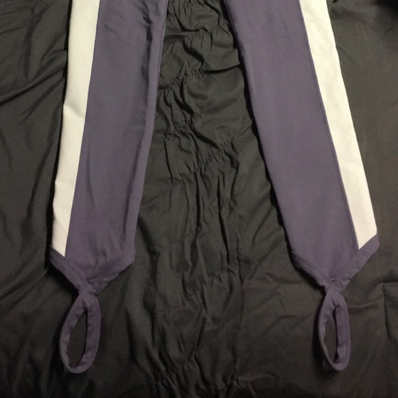 Fabletics leggings - Picture 2 of 3